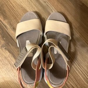 Sorel woman’s Sandals